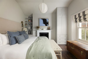 Photo 5- click for photo gallery